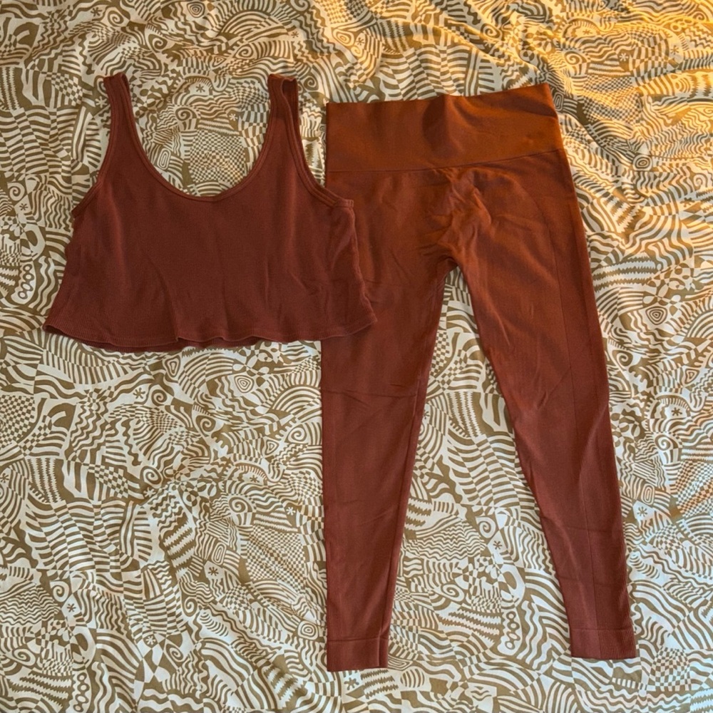 SET ACTIVE workout set size L